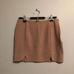 Short pencil skirt
